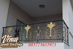 Pagar-Balkon-Klasik-Besi-Tempa-11
