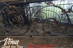 Railing-Tangga-Klasik-Besi-Tempa-Mewah-17