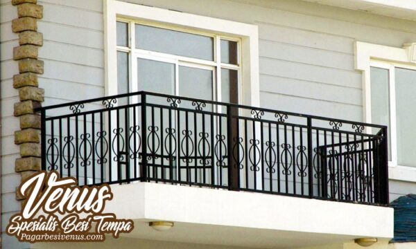 Pagar Balkon Klasik Minimalis