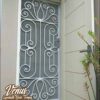 Pintu Besi Minimalis