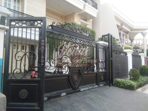 Pintu Pagar Railing Besi TEMPA (8) Pintu Pagar Railing Besi TEMPA (1)
