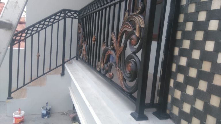 Railing Besi Tempa