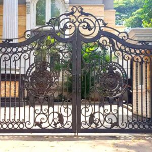 Pagar Rumah Klasik Mewah Modern