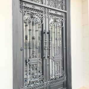 Pintu Besi Klasik Mewah