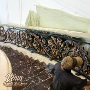 Railing Tangga Alferon Klasik Mewah