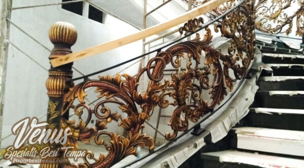 Railing Tangga Alferon Klasik Mewah