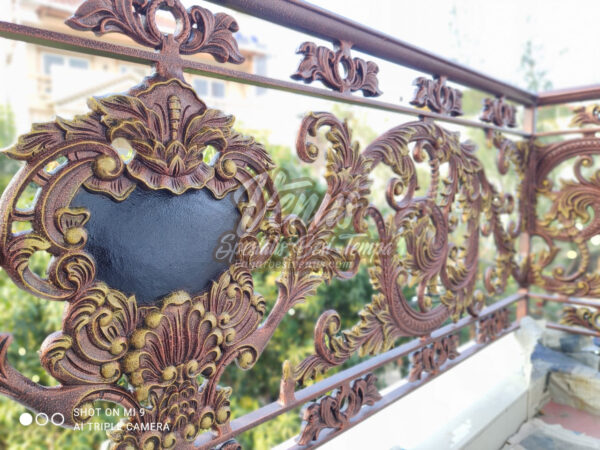 railing balkon besi tempa (2) Railing Balkon Klasik